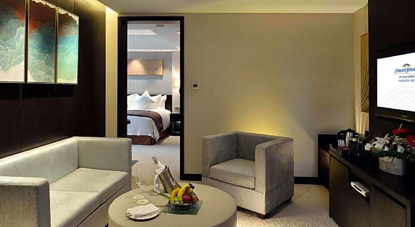 Howard Johnson IFC Plaza Ningbo Hotel