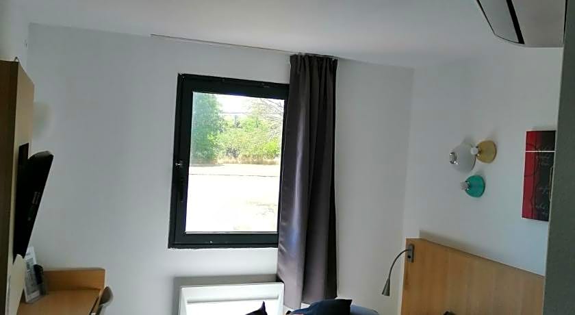 Kyriad Direct La Rochelle Aytré