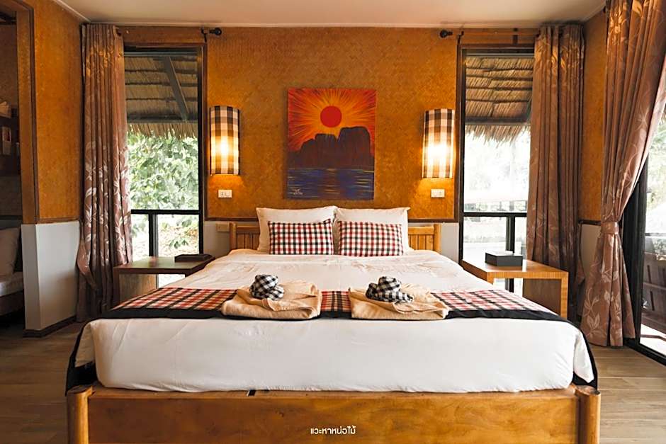 Photo 1 of 4 of Double Room with Ocean View