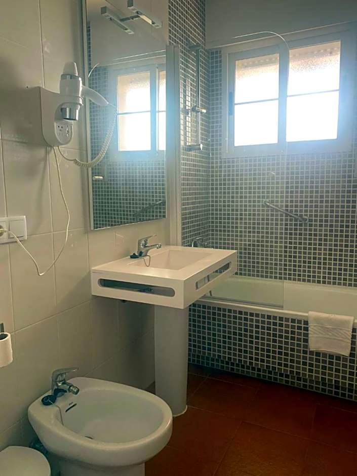 APARTHOTEL CABICASTRO Tres estrellas superior