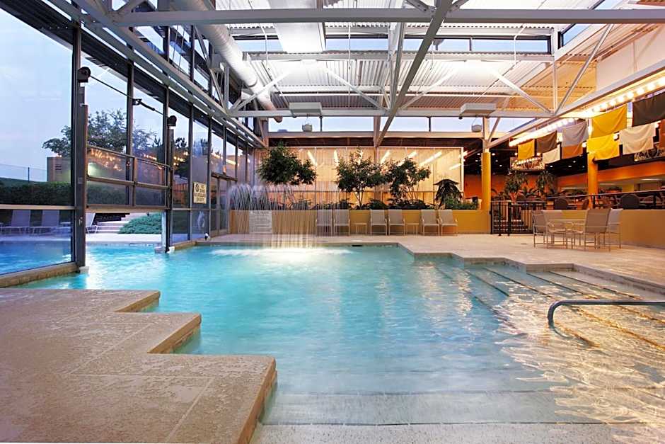 Holiday Inn Knoxville West- Cedar Bluff Rd by IHG