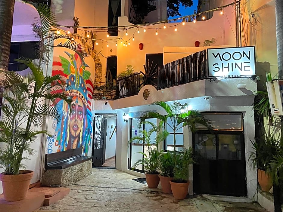 Moonshine Hotel