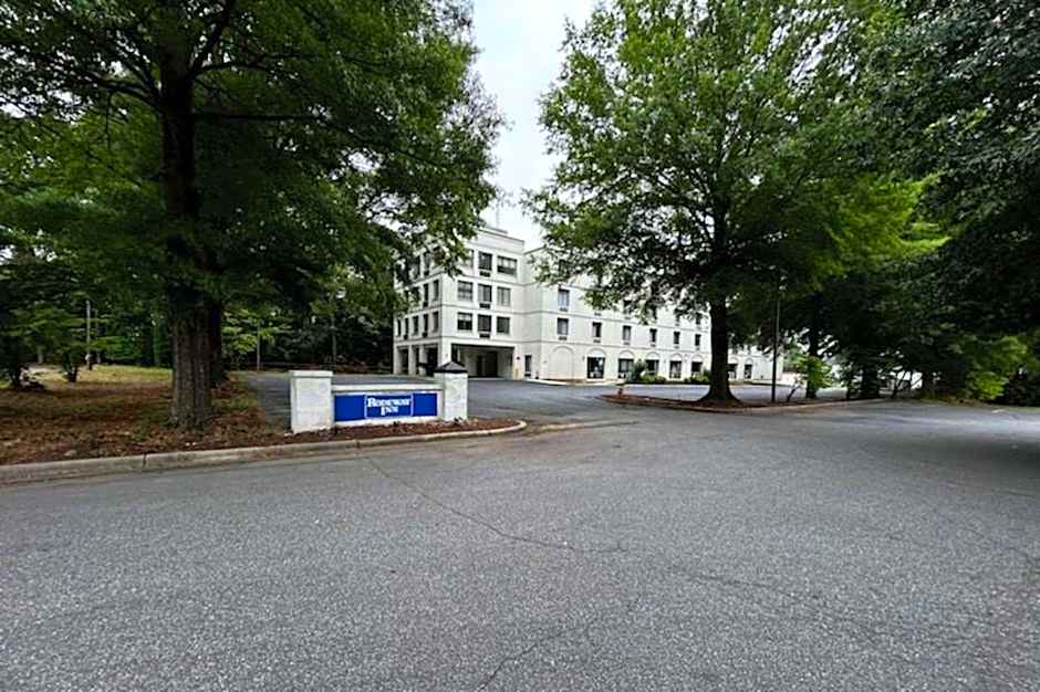 Rodeway Inn Clemmons - Winston-Salem Area