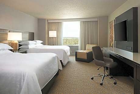 Club Room, 2 Queen Beds