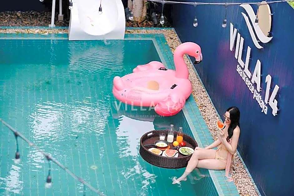 PoolVillaPattaya next to the sea