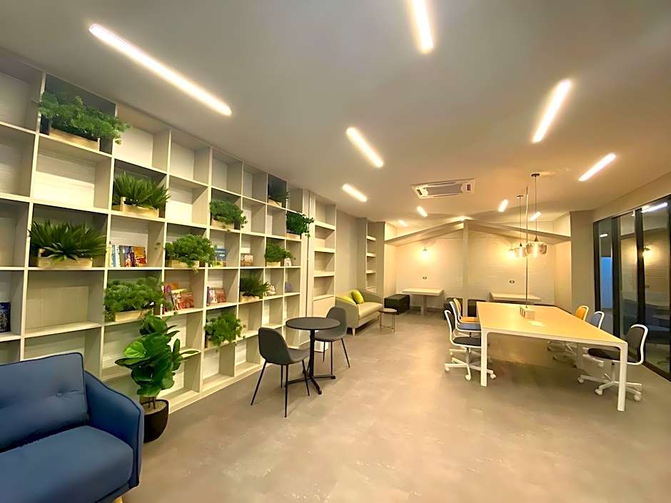 44 Room Rama 3