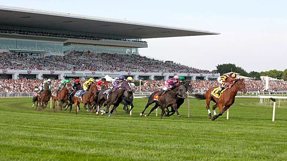 Holiday Inn Express & Suites Chicago-Deerfield/Lincolnshire by IHG