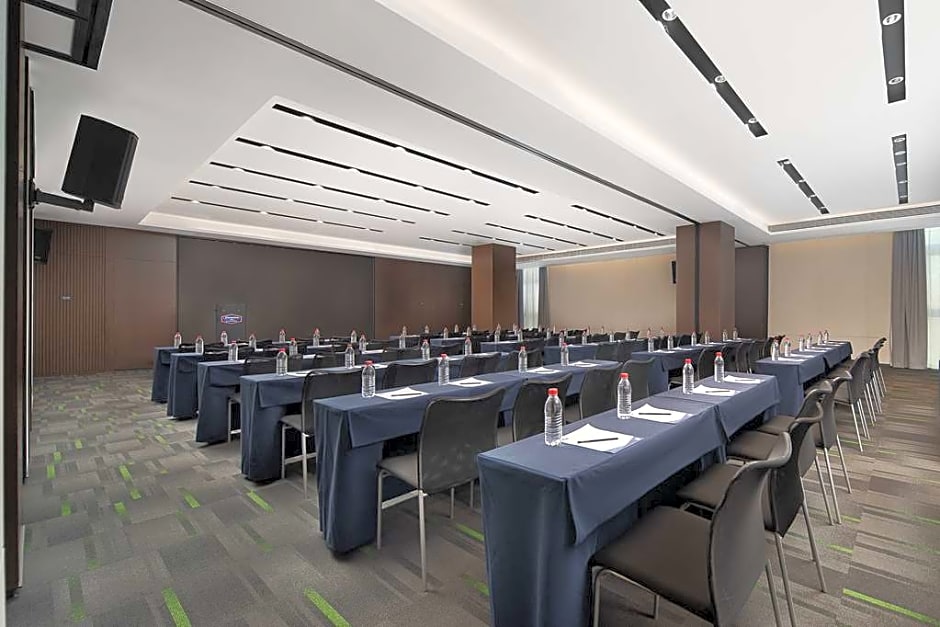 Hampton by Hilton Guangzhou Railway Station