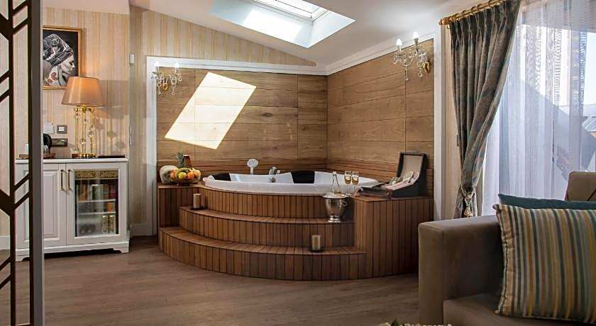 Elysium Green Suites