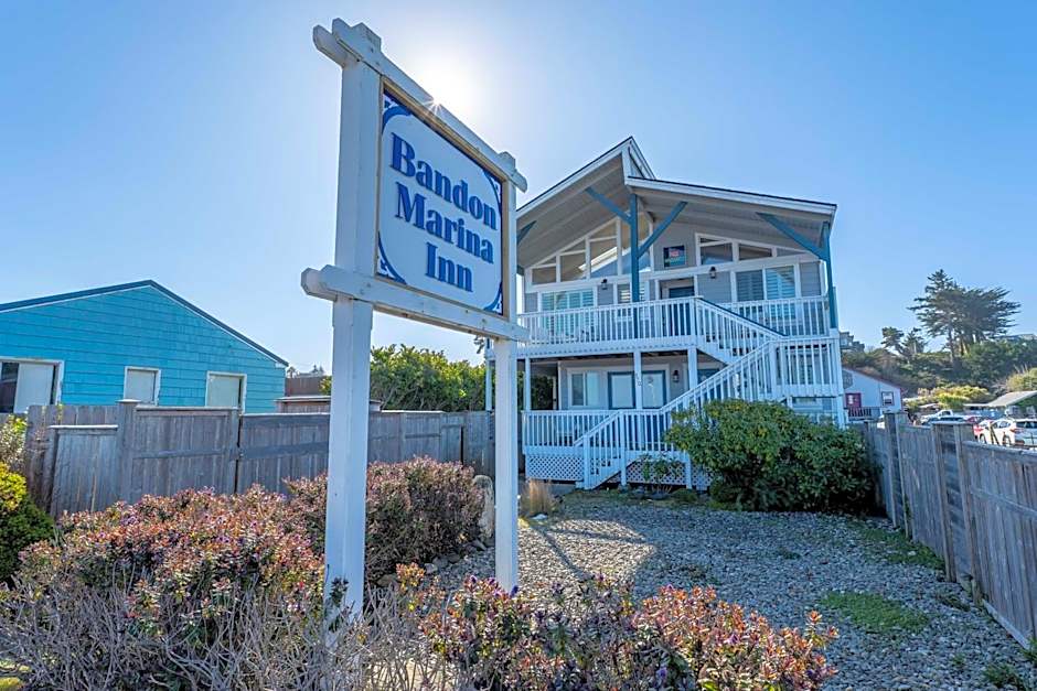 Bandon Marina Inn