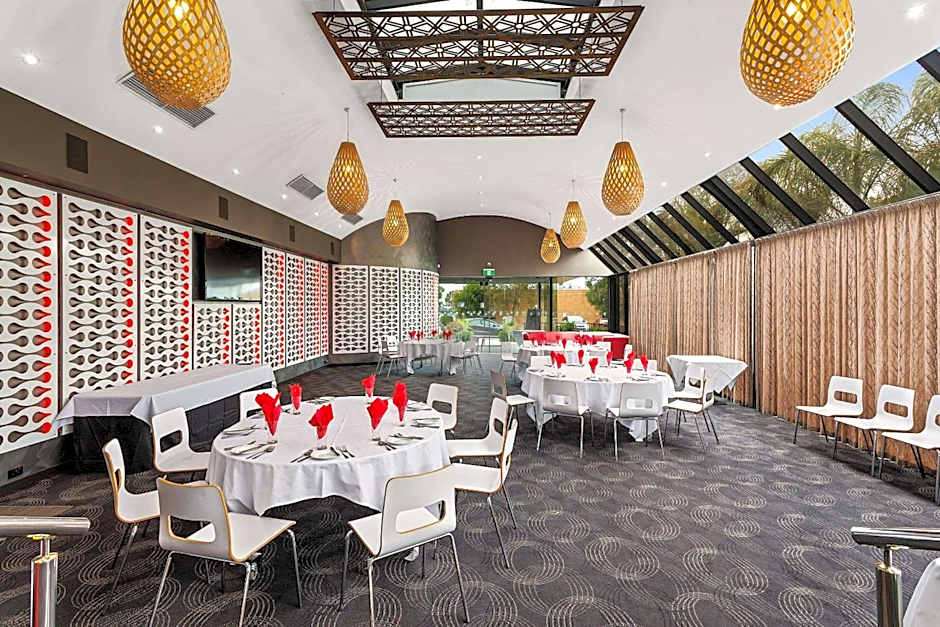 Quality Hotel Taylors Lakes