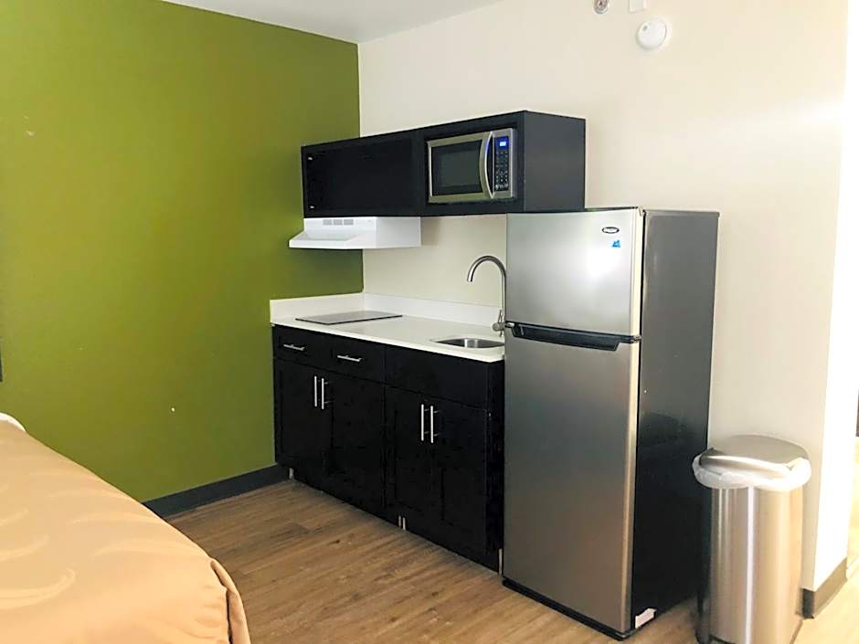 Quality Inn & Suites Lake Charles South