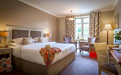 Deluxe Double Room with Castle View