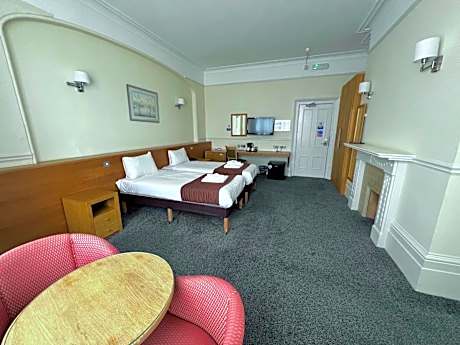 Twin Room with Sea View