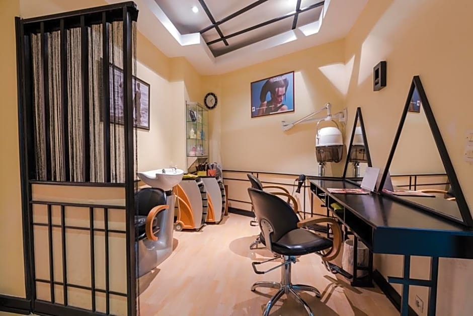 Hotel Colbert Spa & Casino