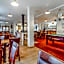 Castaways Beach Resort