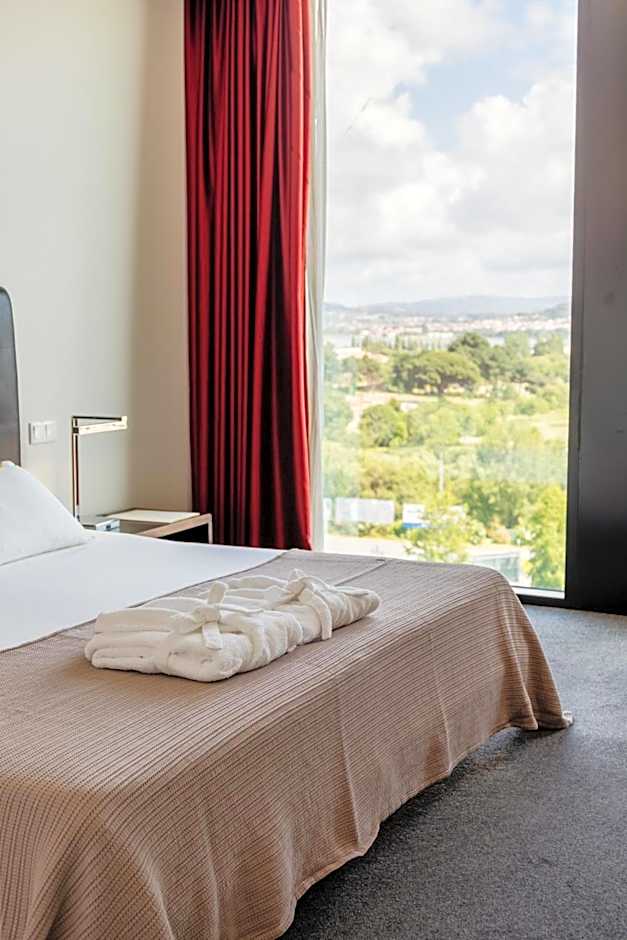 Axis Viana Business & SPA Hotel