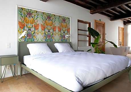 Superior King Room