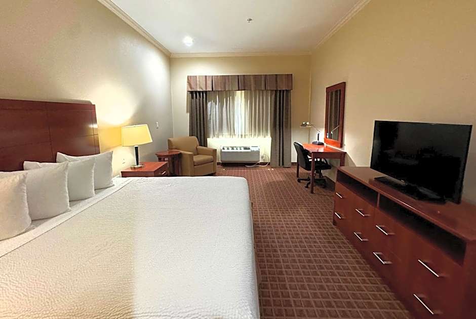 Ramada by Wyndham College Station