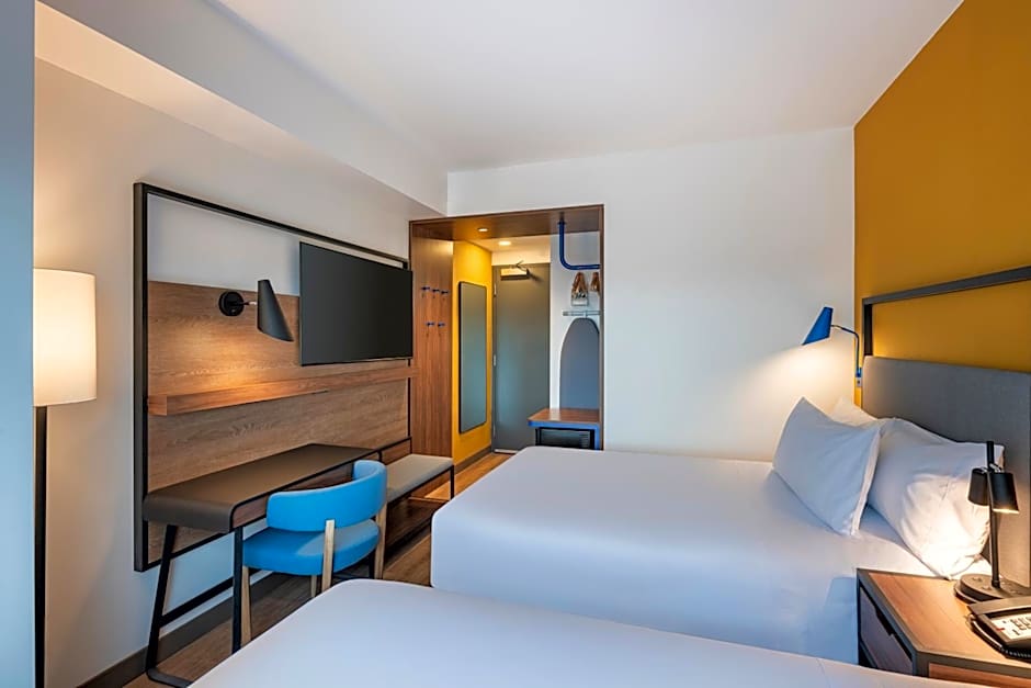 Tru By Hilton Cali Sur