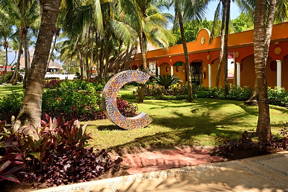 Catalonia Privileged Maroma