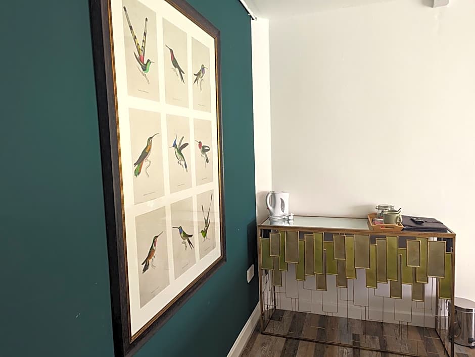 The Lodge by Cefn Tilla