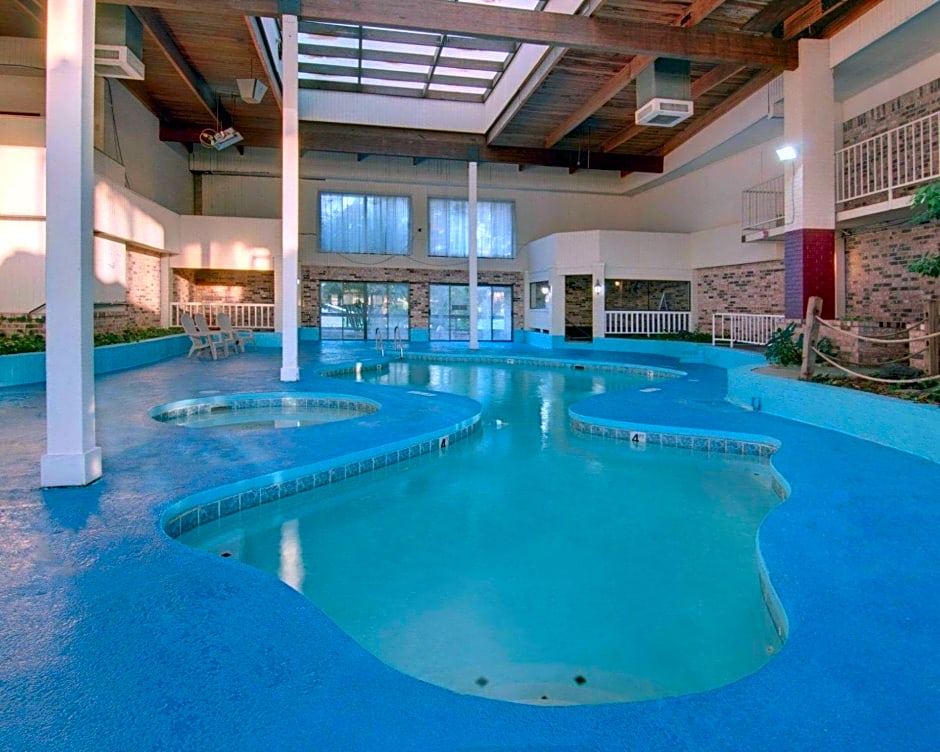 Rodeway Inn Conference Center El Dorado