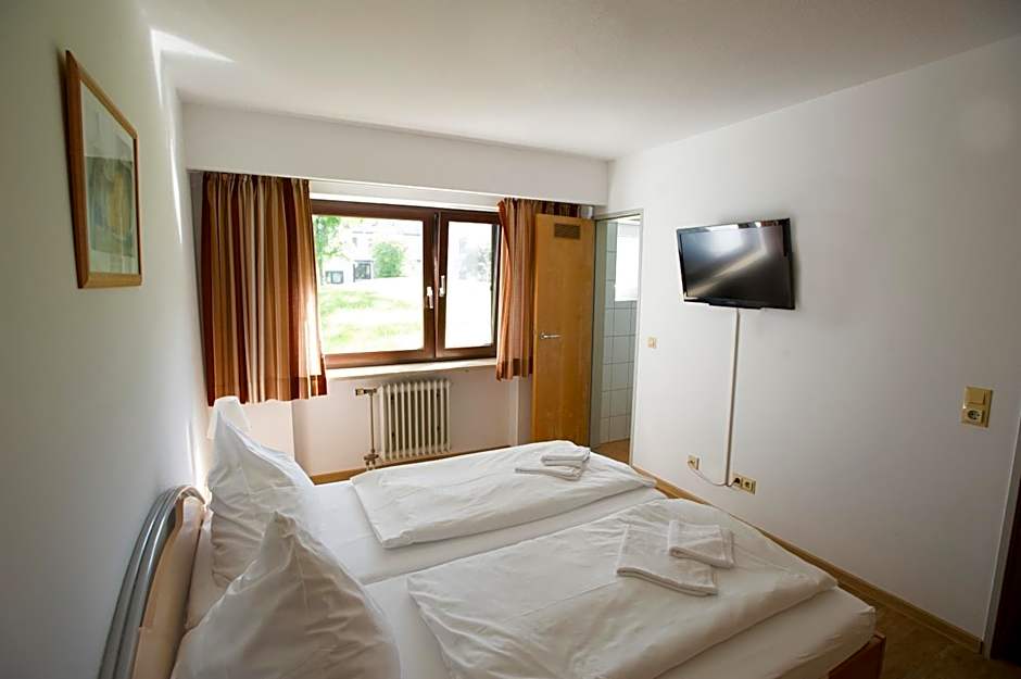 Euro Inn - Hotel