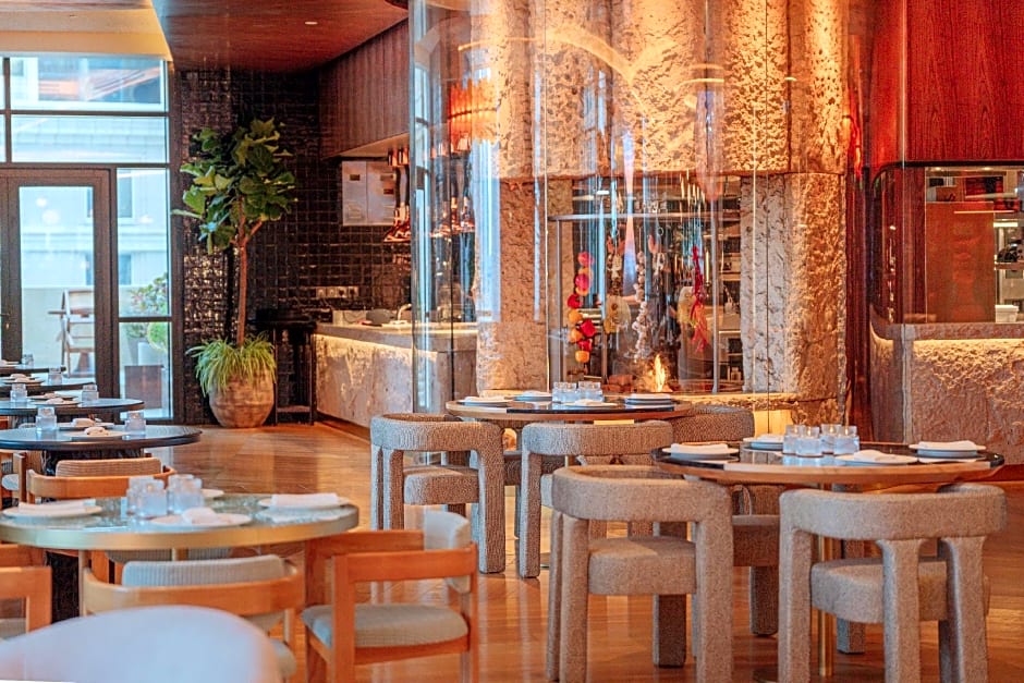 Waldorf Astoria Doha West Bay