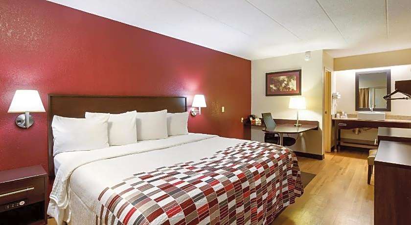 Red Roof Inn Grand Rapids Airport
