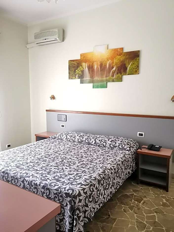 Hotel H&L – Cinisello Balsamo, DC