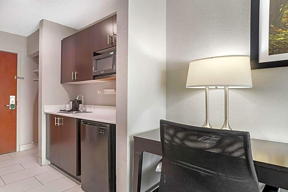 Quality Suites Pineville - Charlotte