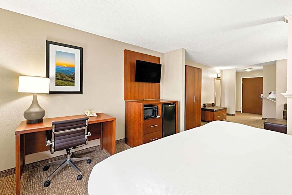Comfort Suites Abingdon I-81