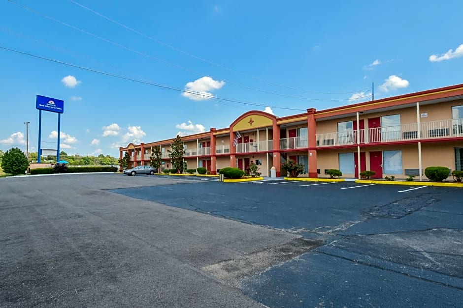 Americas Best Value Inn & Suites Williamstown