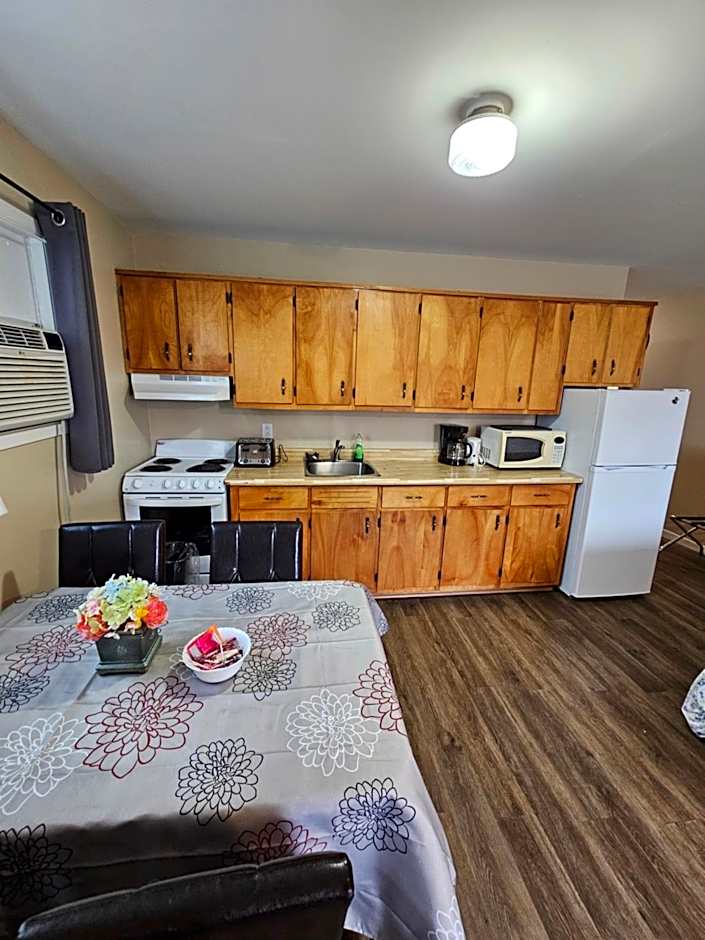 Fair Isle Motel & The Nest