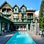 Pinnacle Hotel Whistler