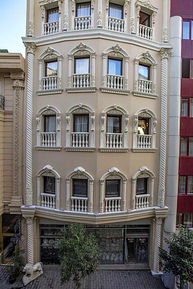 Laleli Blue Marmaray Hotel