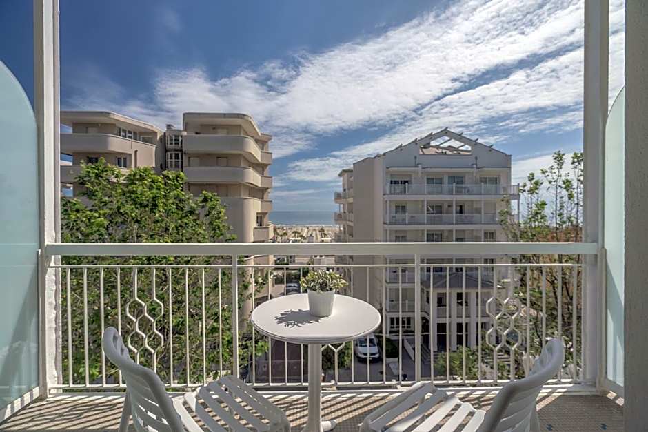 Hotel Constellation