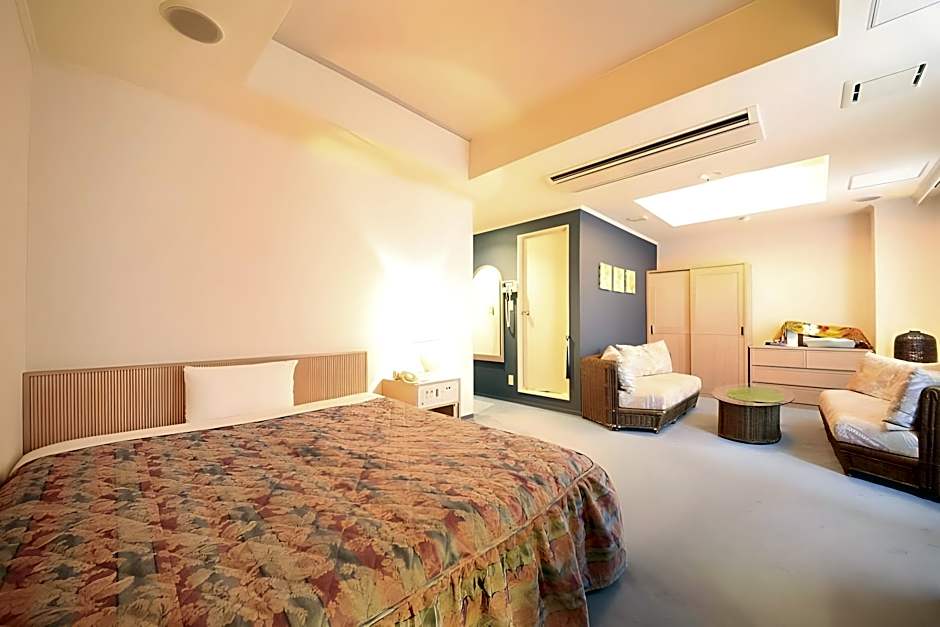 The Grandeur Hotel