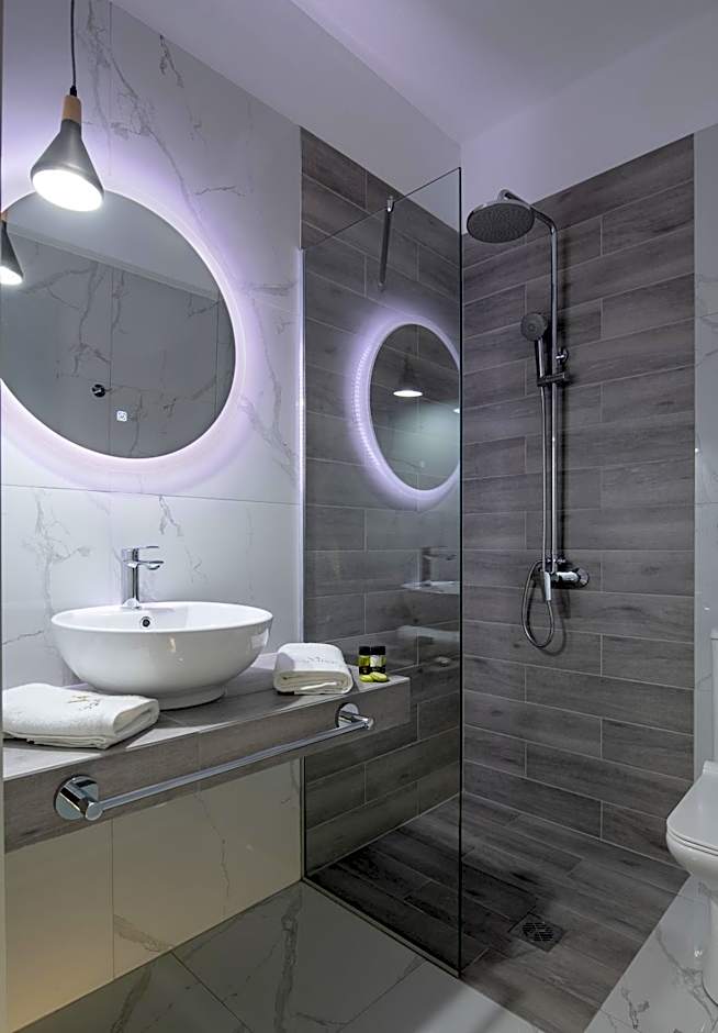 VagAthan - Lux Holidays