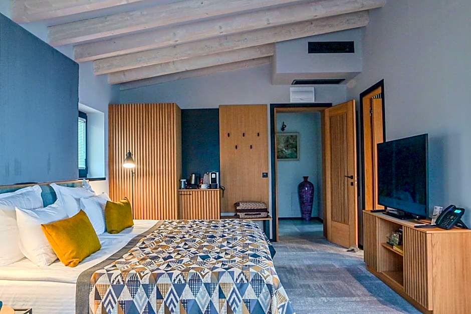 BlackSeaRama Golf & Villas