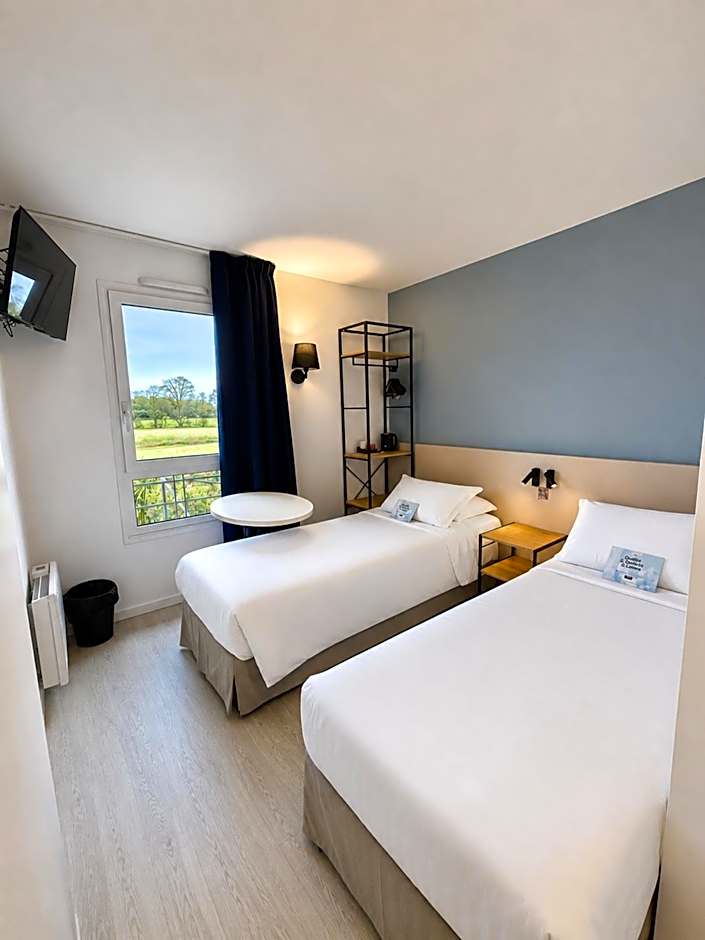 Kyriad Hotel La Fleche