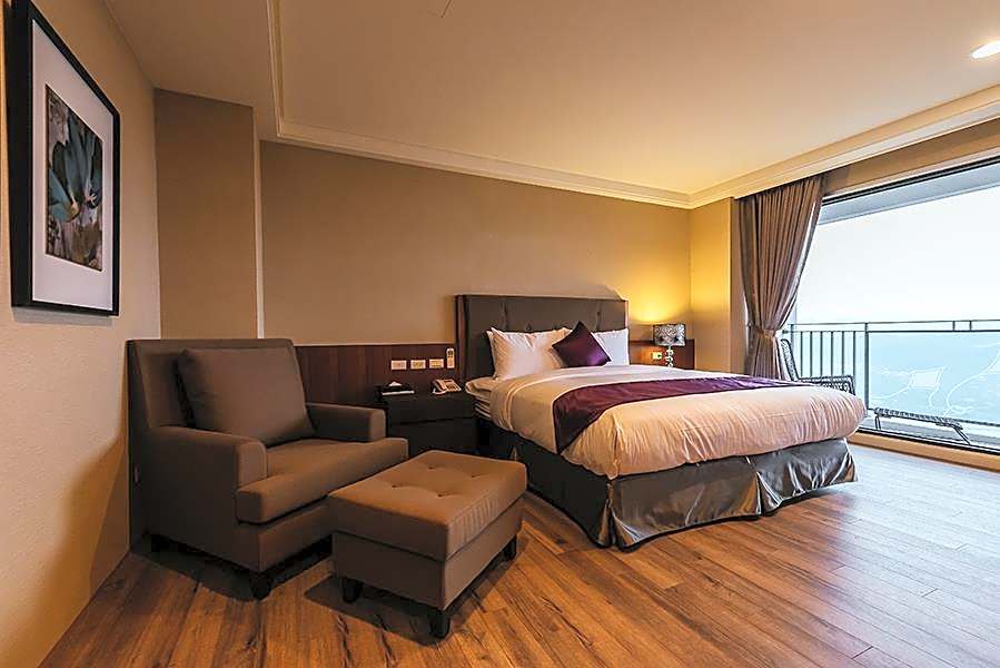 Nature View Hotel