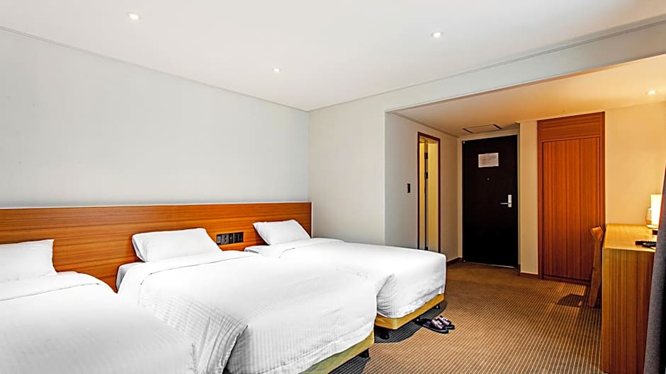 Busan Tourist Hotel