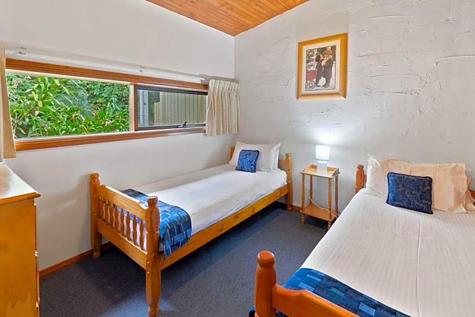Clarendon Chalets