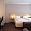 Manhattan Hotel