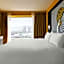 Renaissance by Marriott Zurich Tower Hotel