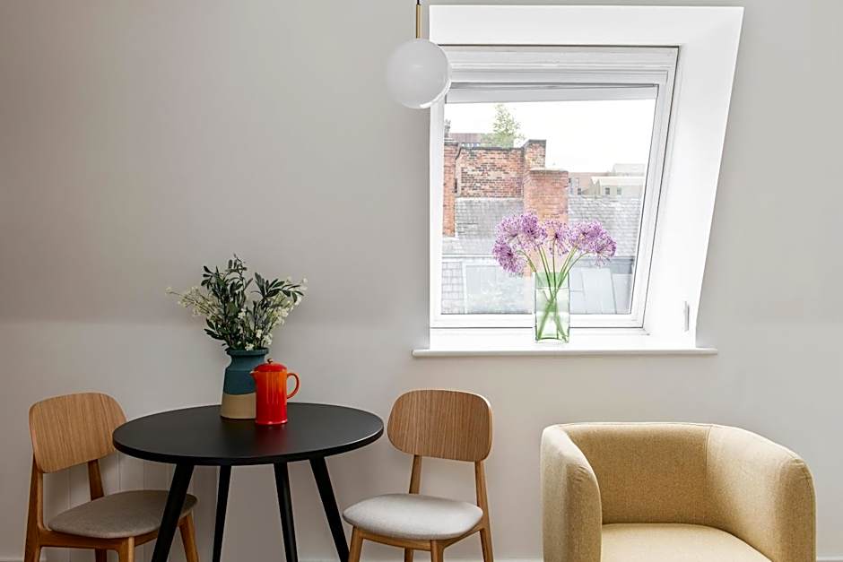 SACO Manchester - Piccadilly