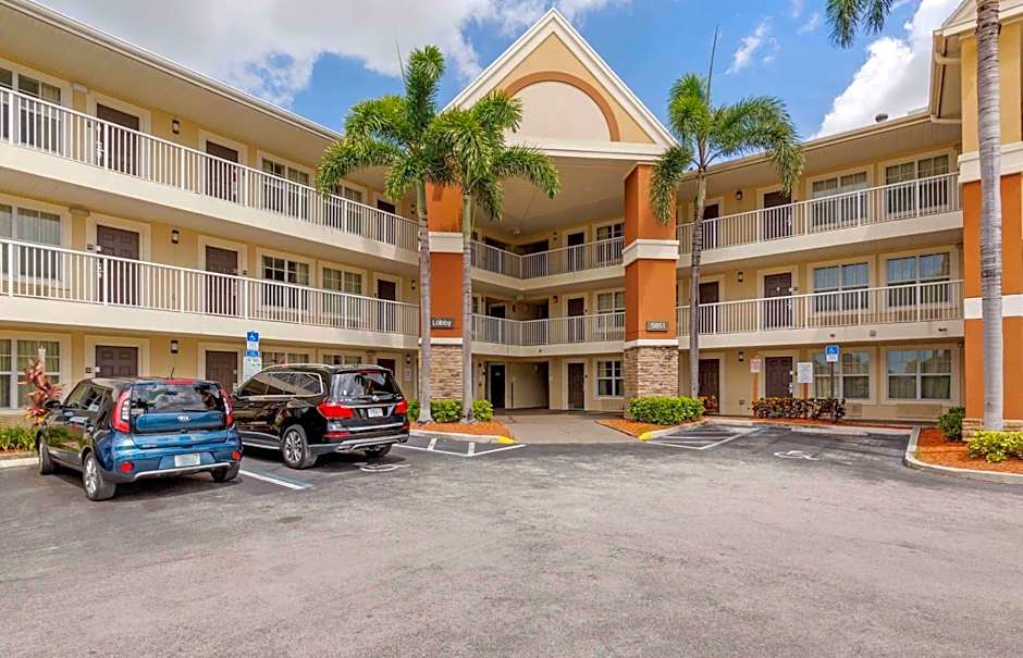 Extended Stay America Suites - Fort Lauderdale - Cypress Creek - Andrews Ave.