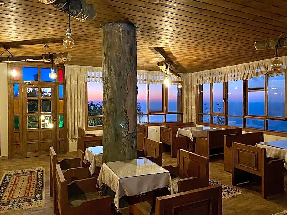 Kaf Dağı Konak Hotel